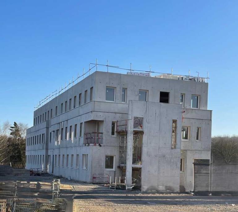 Photo de Bureau à vendre à Chavigny - 2 720 m²