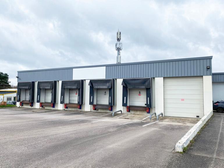 Local d'activité à vendre à Heillecourt - 2 979 m²