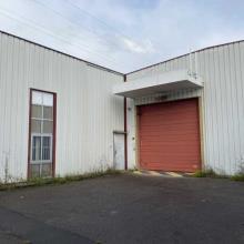 Des locaux d'activités à louer au sein d'une zone d'activité  à Heillecourt - 548m² - Proche axes autoroutiers 