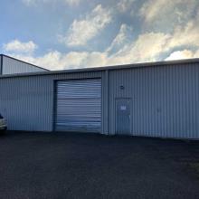 Des locaux d'activités à louer à Lunéville - 390m² divisible à partir de 190m² - ZAE des Faïenceries - Proche axes départementaux 