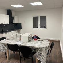 Local d activité à vendre à Heillecourt - 825 m²